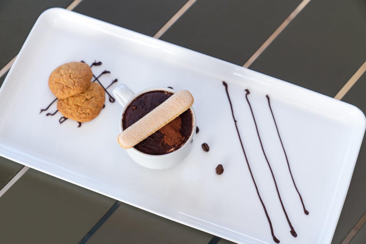 Happy hour – Savoy Seychelles Resort and Spa 5*, Beau Vallon Beach, Mahe Island, Seychelles