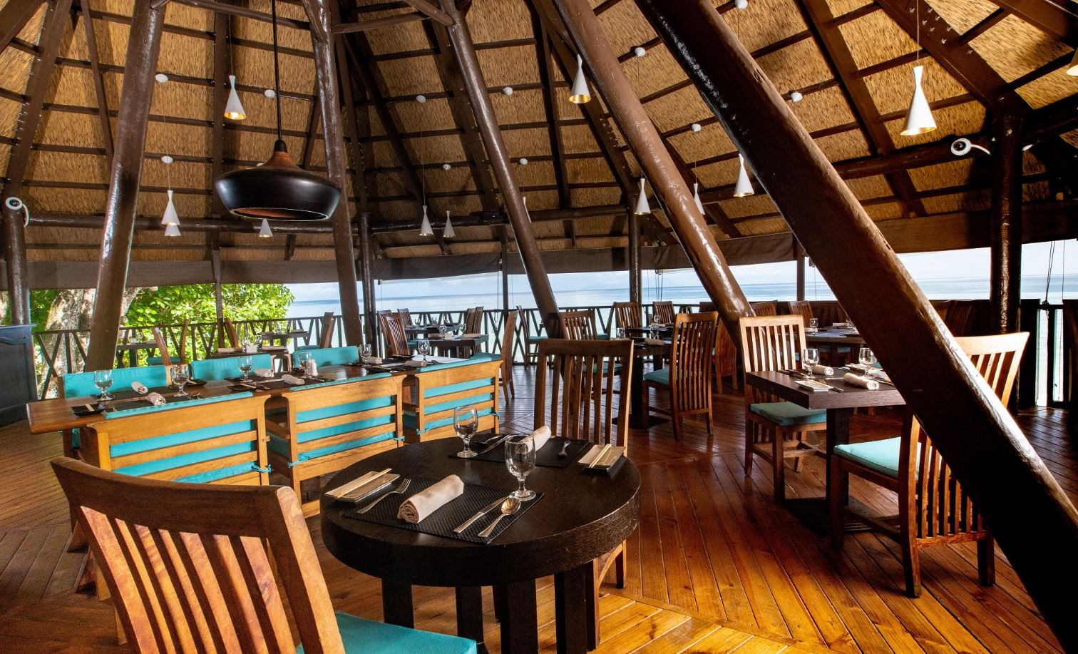 Coral Asia – Savoy Seychelles Resort and Spa 5*, Beau Vallon Beach, Mahe Island, Seychelles