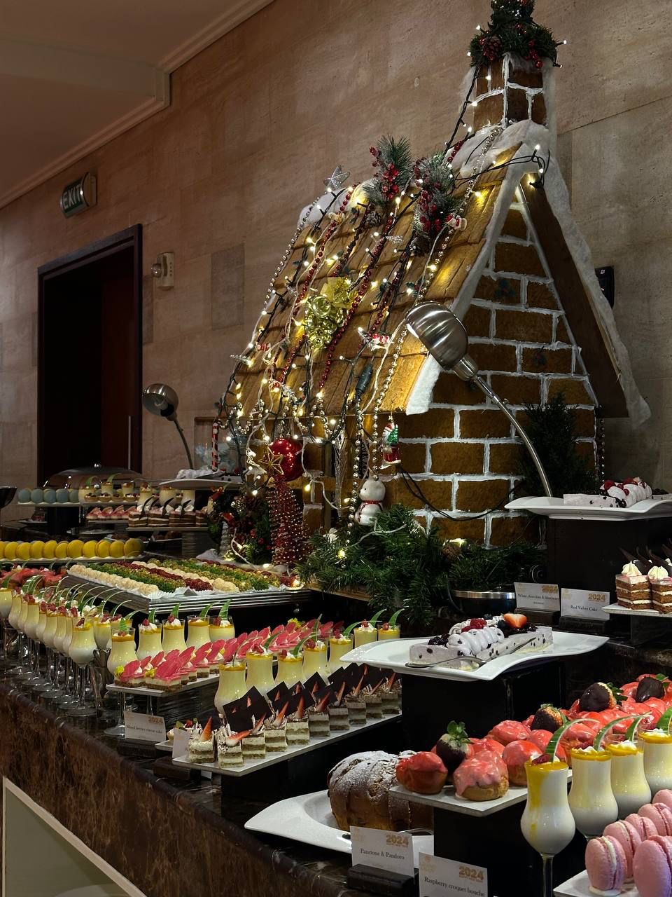 Festprogramm 2025-2026 – Savoy Seychelles Resort and Spa 5*, Beau Vallon Beach, Mahe Island, Seychelles