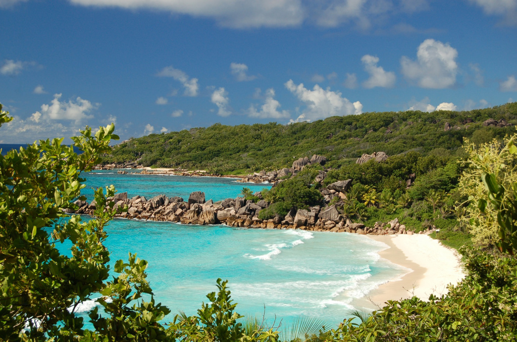 La Digue coast